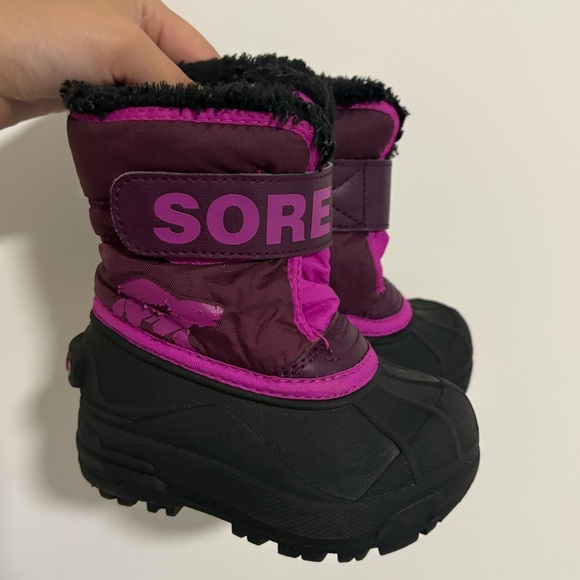Sorel Purple & Black Baby Kid's Lined Winter Boots Girl's Size 6 - Picture 1 of 9